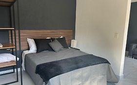 Vidrio Suites Col Americana