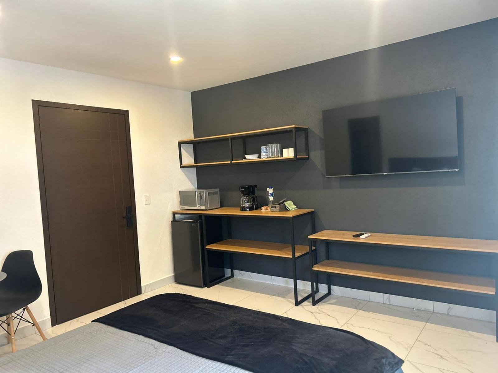 Vidrio Suites Col Americana Guadalajara Exterior photo